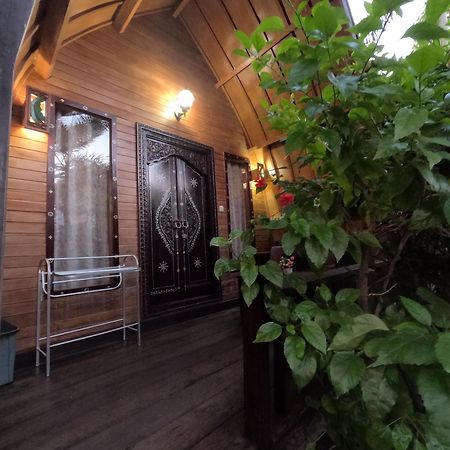 Banana Leaf Bungalow Gili Trawangan Extérieur photo