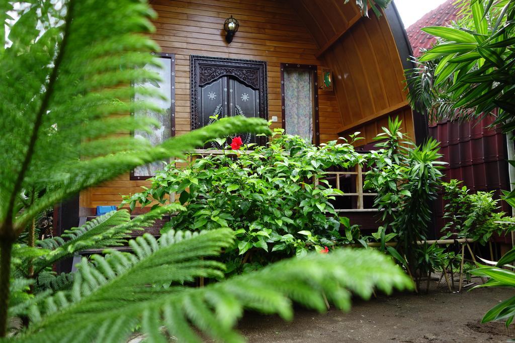 Banana Leaf Bungalow Gili Trawangan Extérieur photo